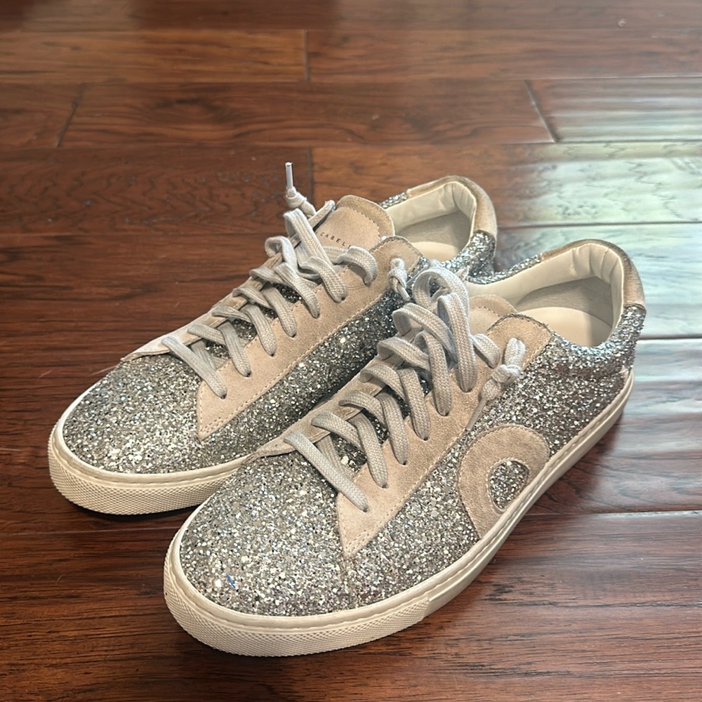 Italian leather Oliver Cabell sneakers perfect for brides. YOLO in size 39